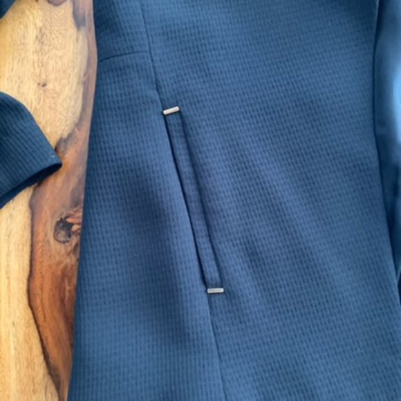 H&M BLAZER SIZE 4 - Picture 3 of 4